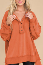 Load image into Gallery viewer, Exposed Seam Long Sleeve Sweatshirt