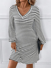 Load image into Gallery viewer, Striped V-Neck Long Sleeve Dress