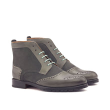 Load image into Gallery viewer, Women's Lace Up Brogue Boot
