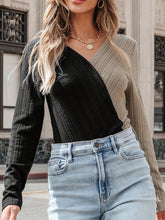 Load image into Gallery viewer, Contrast Surplice Long Sleeve T-Shirt
