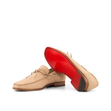 Load image into Gallery viewer, Moccasin
