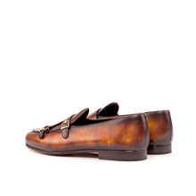 Load image into Gallery viewer, Monk Slipper
