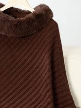 Load image into Gallery viewer, Fuzzy Trim Texture Three-Quarter Sleeve Poncho
