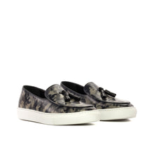 Load image into Gallery viewer, Belgian Sneaker

