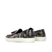 Load image into Gallery viewer, Belgian Sneaker
