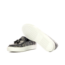 Load image into Gallery viewer, Belgian Sneaker
