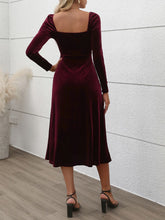 Load image into Gallery viewer, Perfee Sweetheart Neck Long Sleeve Midi Dress
