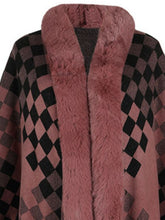 Load image into Gallery viewer, Fuzzy Checkered Long Sleeve Poncho
