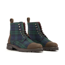 Load image into Gallery viewer, Women's Lace Up Captoe Boot
