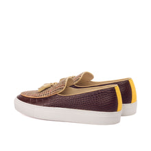 Load image into Gallery viewer, Belgian Sneaker
