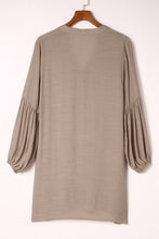 Load image into Gallery viewer, Notched Button Up Balloon Sleeve Longline Top
