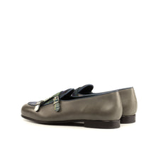 Load image into Gallery viewer, Monk Slipper

