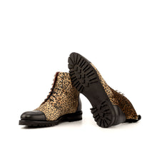 Load image into Gallery viewer, Women's Lace Up Captoe Boot
