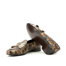 Load image into Gallery viewer, Monk Slipper
