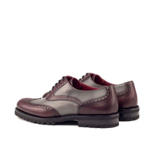 Load image into Gallery viewer, Women's Full Brogue
