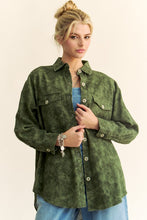 Load image into Gallery viewer, Davi &amp; Dani Curved Hem Diamond Quilted Button Up Denim Shacket
