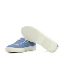 Load image into Gallery viewer, Belgian Sneaker
