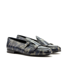 Load image into Gallery viewer, Monk Slipper
