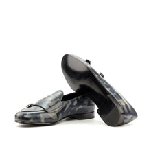 Load image into Gallery viewer, Monk Slipper
