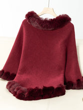 Load image into Gallery viewer, Fuzzy Trim Texture Three-Quarter Sleeve Poncho
