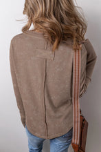 Load image into Gallery viewer, Notched Long Sleeve Top
