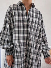 Load image into Gallery viewer, Plaid Button Up Long Sleeve Shirt
