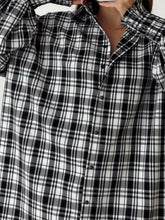 Load image into Gallery viewer, Plaid Button Up Long Sleeve Shirt
