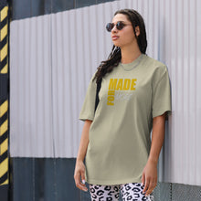 Load image into Gallery viewer, Oversized faded t-shirt
